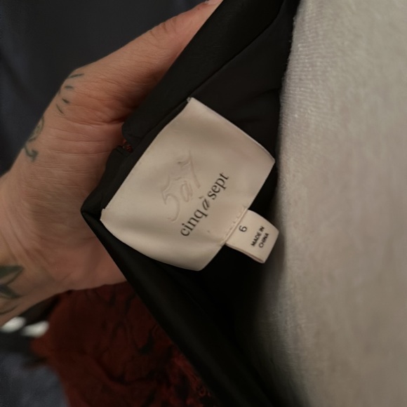 GORGEOUS BROCADE COCKTAIL DRESS - Picture 6 of 6